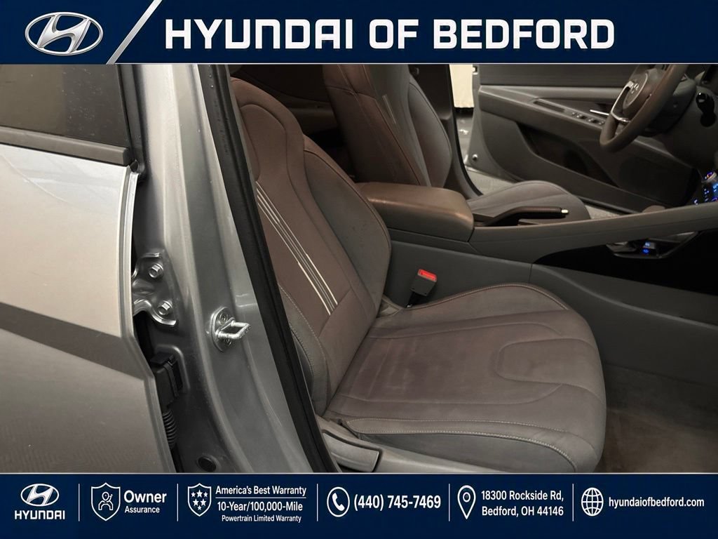 Used 2022 Hyundai Elantra SEL FWD image 25