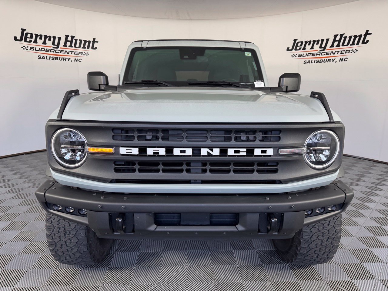 Used 2022 Ford Bronco Black Diamond AWD/4WD image 5