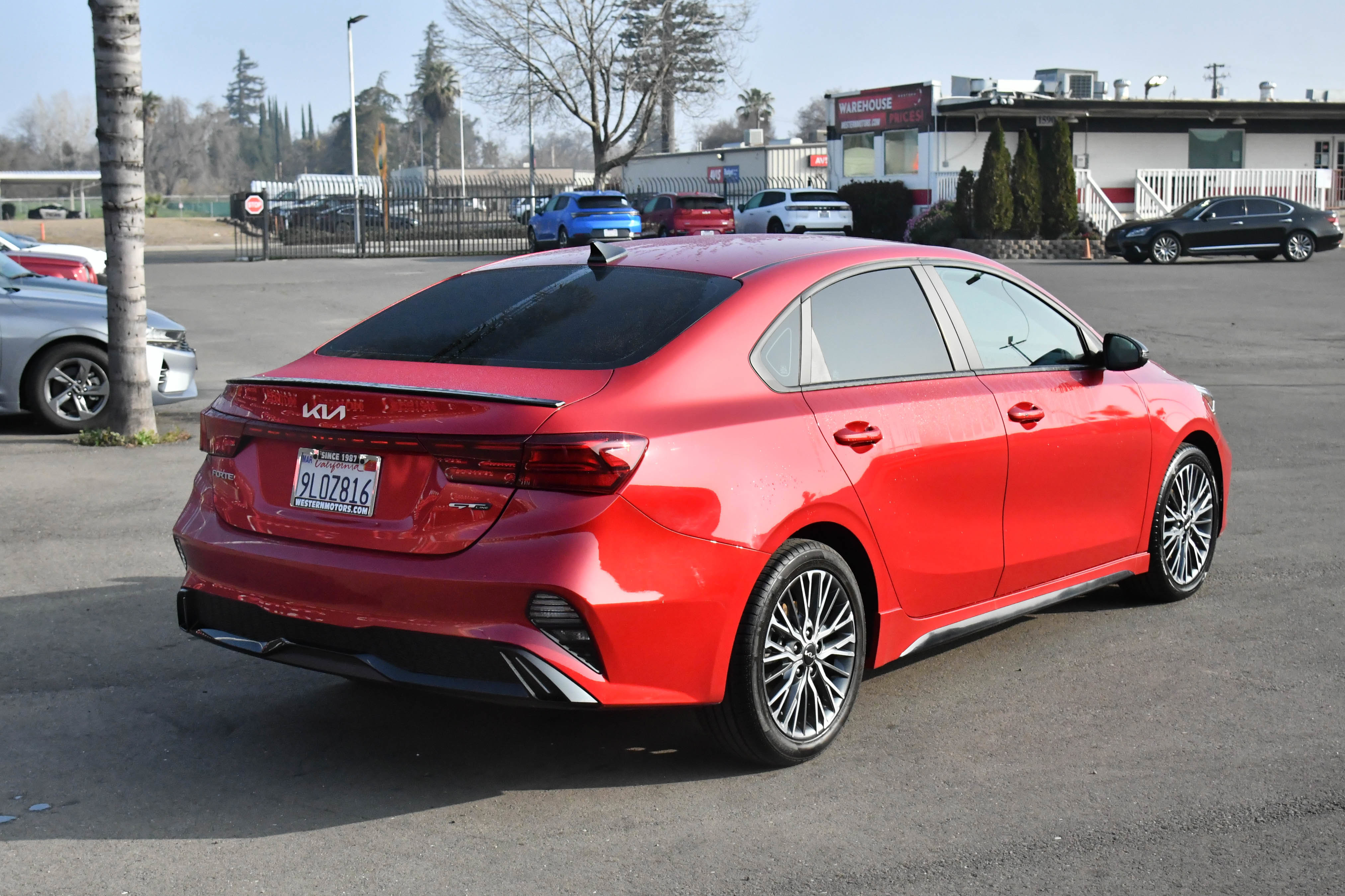 Used 2024 Kia Forte GT-Line image 8