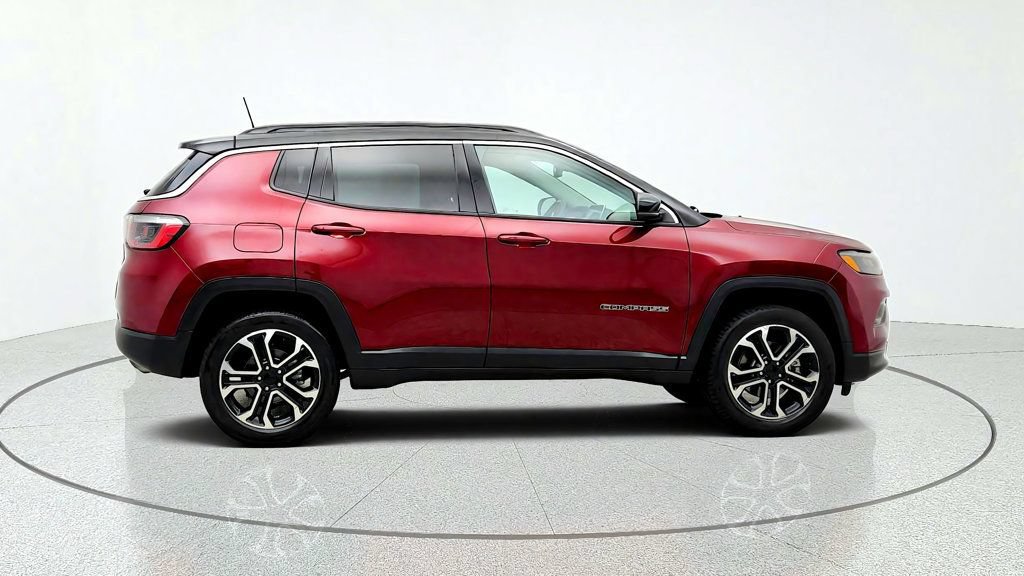 Used 2022 Jeep Compass Limited AWD/4WD image 4