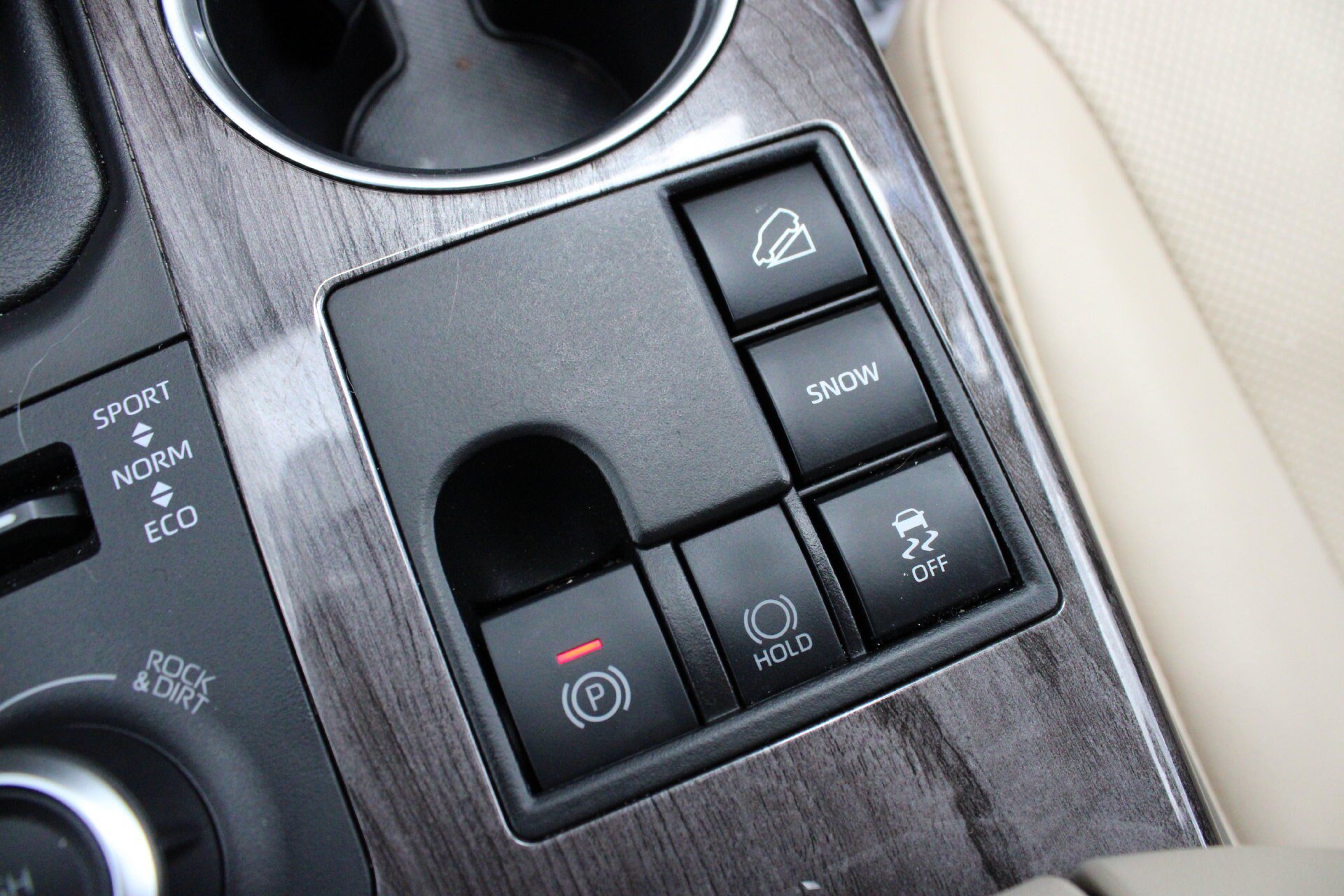 Used 2023 Toyota Highlander Platinum AWD/4WD image 47