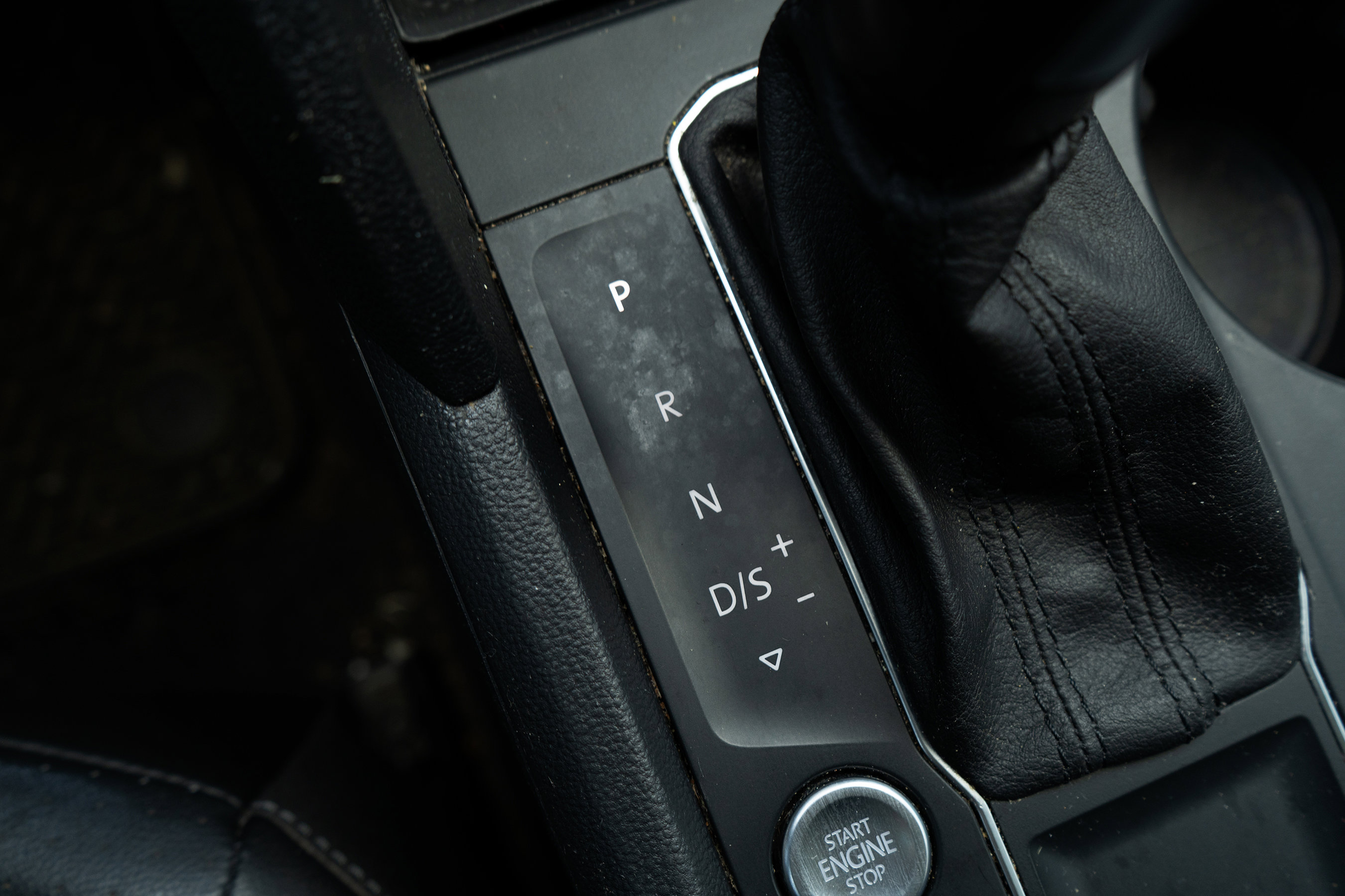 Used 2020 Volkswagen Atlas SE image 28