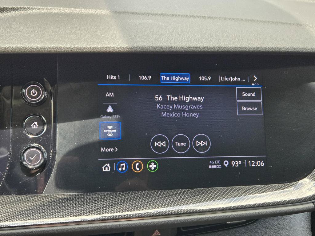 Used 2022 Buick Envision Preferred w/ Sport Touring Package FWD image 24
