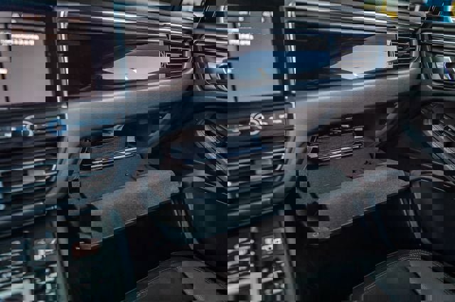 Used 2021 Porsche Macan image 34