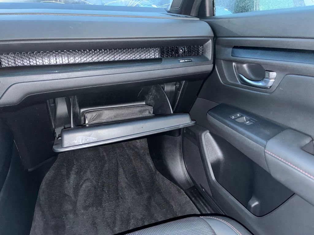 Used 2025 Honda CR-V Sport-L image 36