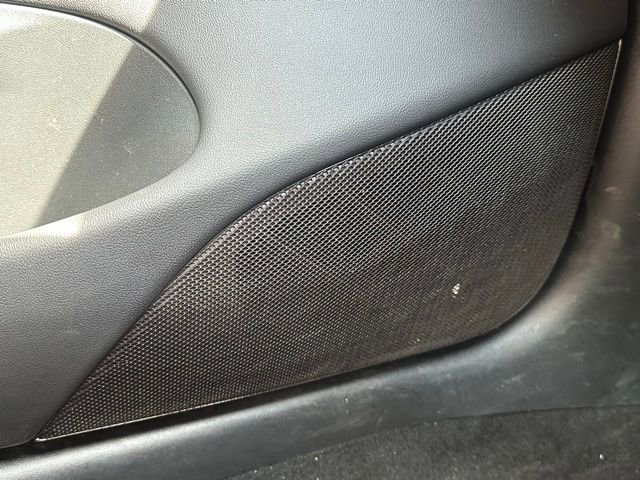 Used 2018 Tesla Model 3 Long Range image 17