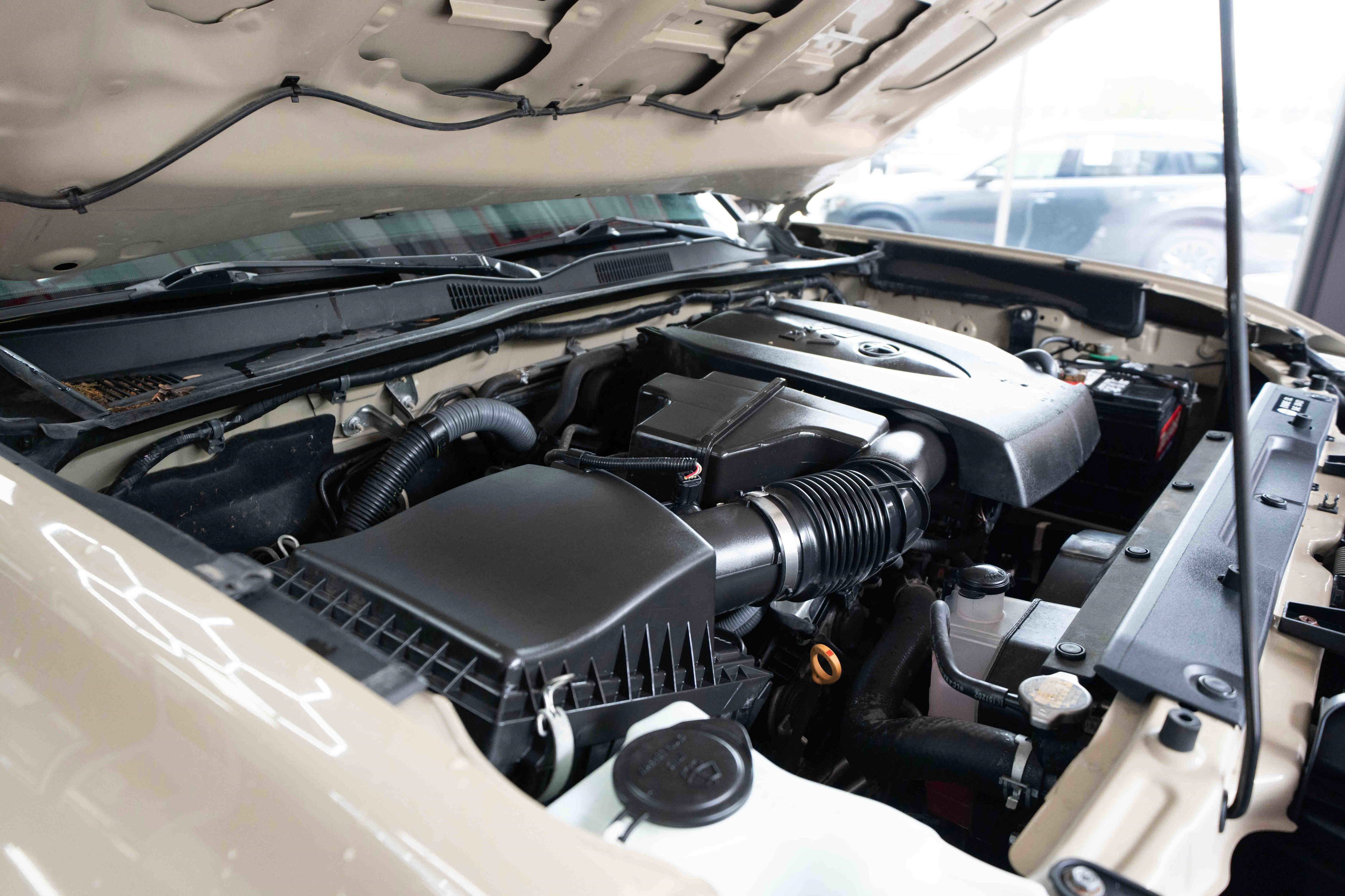 Used 2017 Toyota Tacoma TRD Sport w/ Tow Package (A/T) image 31