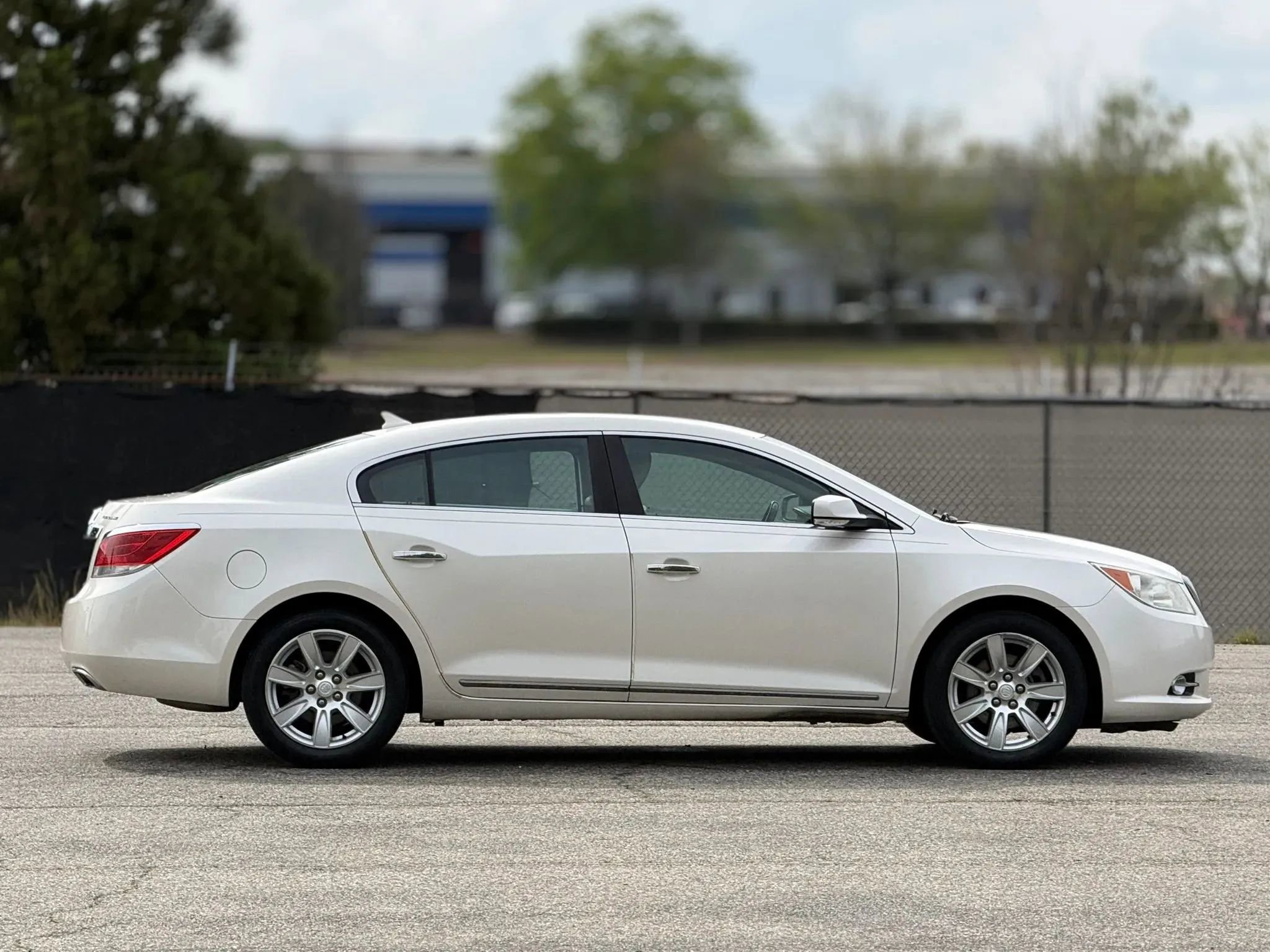 Used 2013 Buick LaCrosse Premium FWD image 7