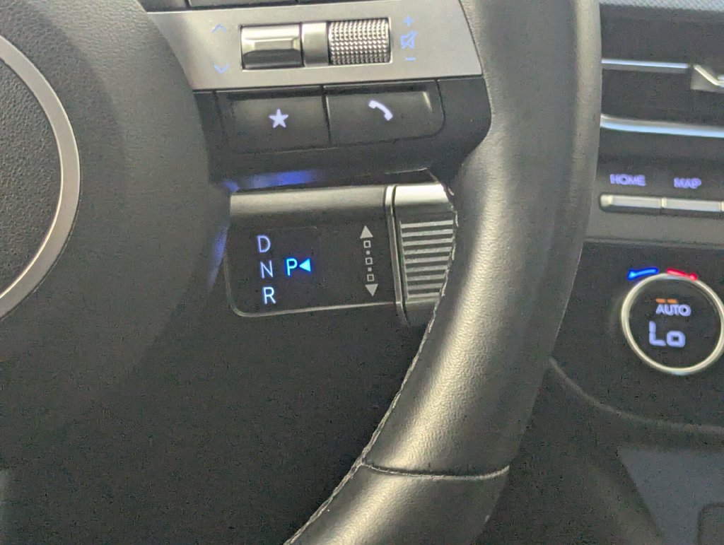 Certified 2024 Hyundai Sonata SEL w/ Convenience Package FWD image 19