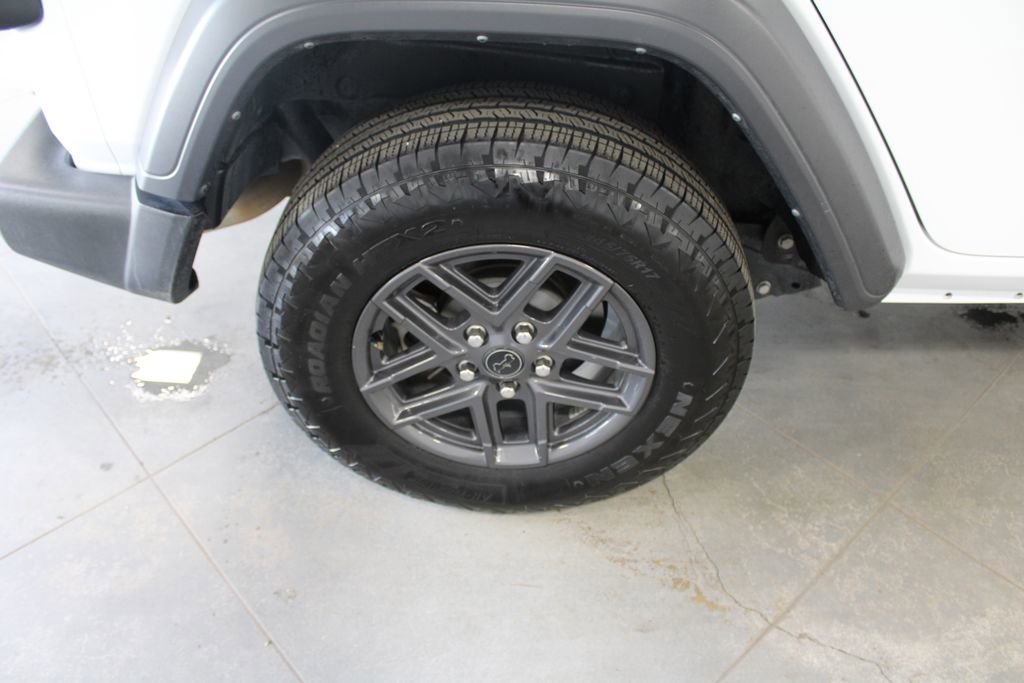 Used 2024 Jeep Wrangler Sport S image 53
