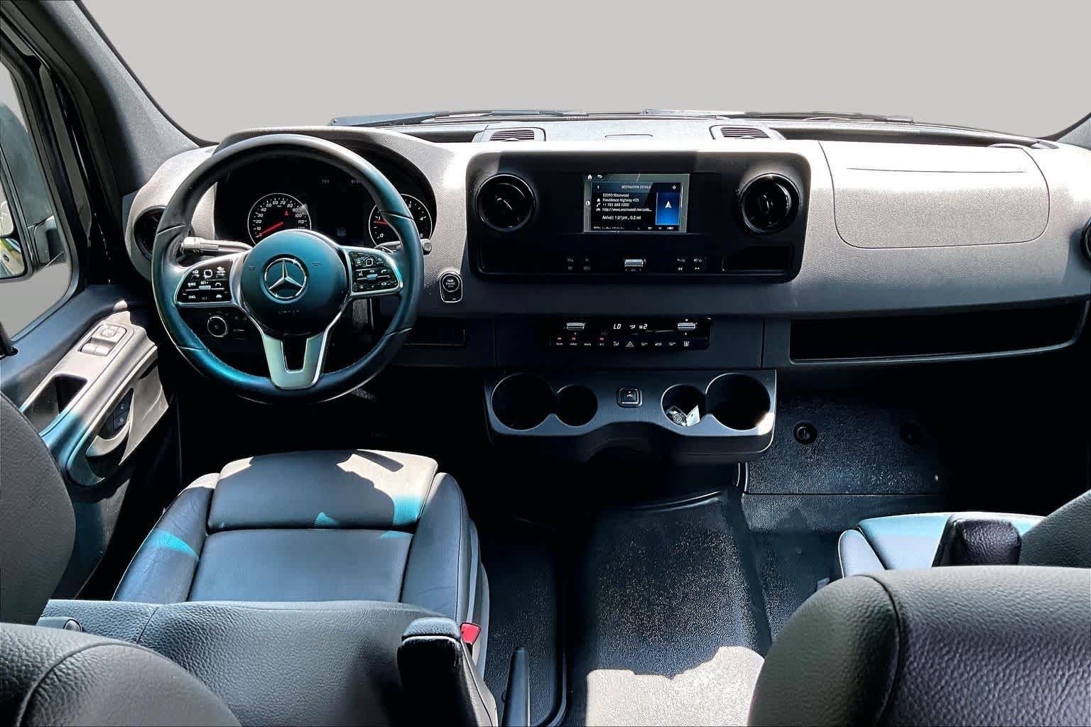 Used 2022 Mercedes-Benz Sprinter 2500 image 16