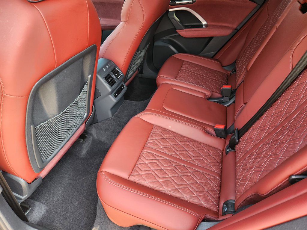 Certified 2025 Audi SQ5 Prestige AWD/4WD image 34
