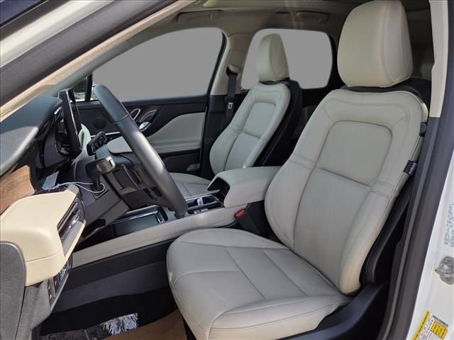 New 2026 Lincoln Corsair Grand Touring w/ Rear Removable Package Tray AWD/4WD image 5
