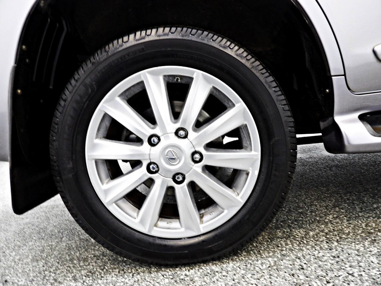 Used 2008 Lexus LX 570 4WD image 26