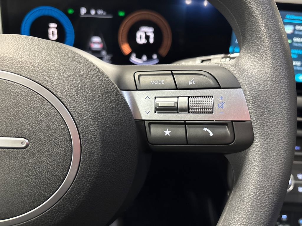 Used 2026 Hyundai Tucson SE image 27