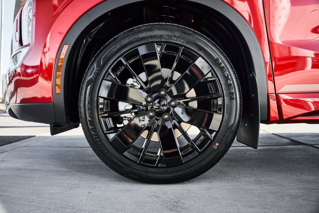 New 2026 Mitsubishi Outlander Ralliart image 3