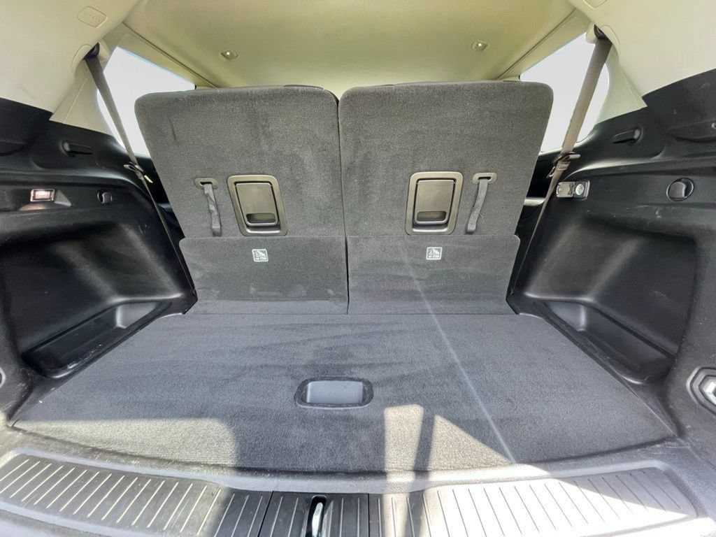 Used 2023 Jeep Grand Cherokee L Laredo AWD/4WD image 19