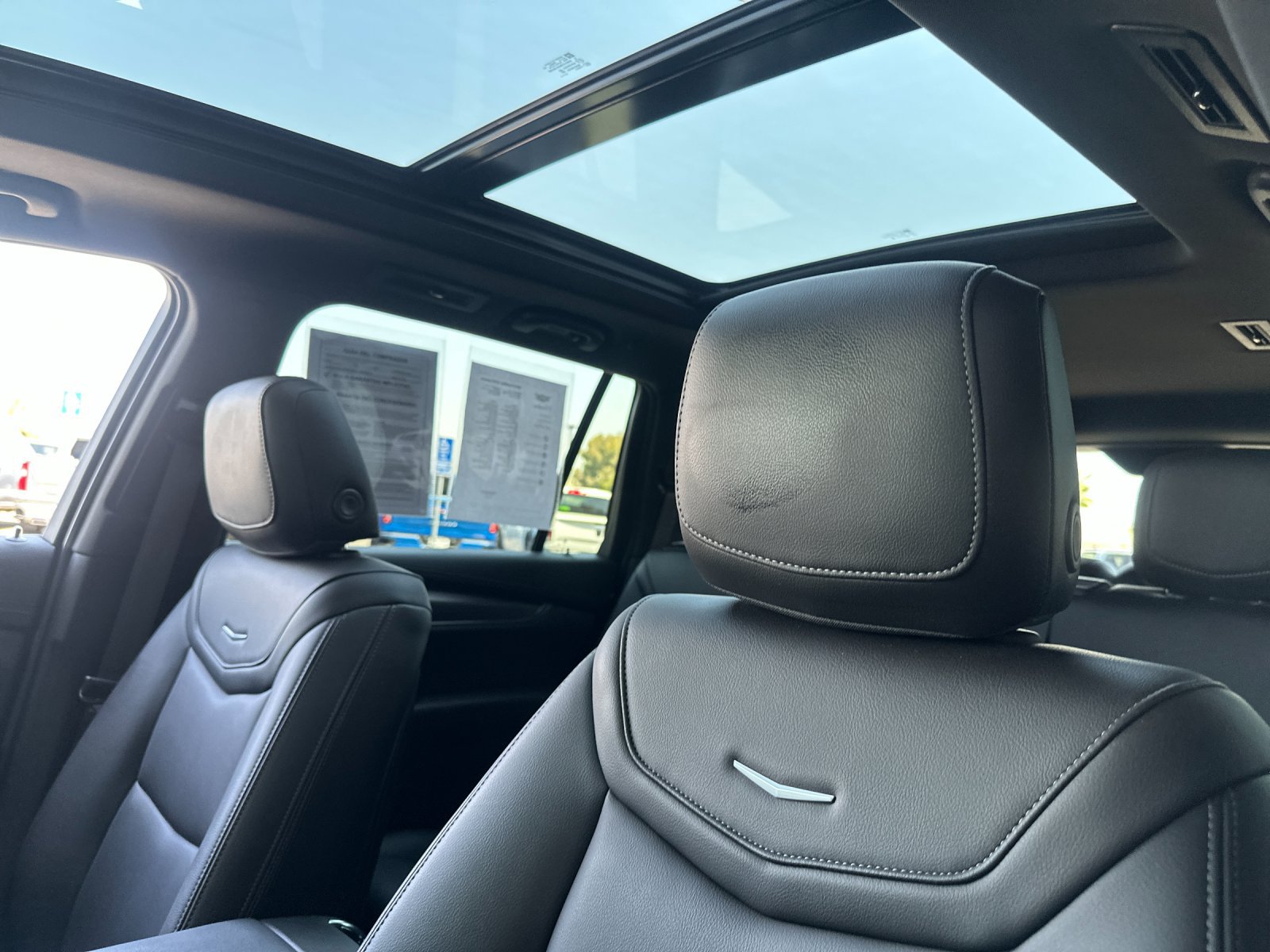 Certified 2023 Cadillac XT6 Luxury AWD/4WD image 18