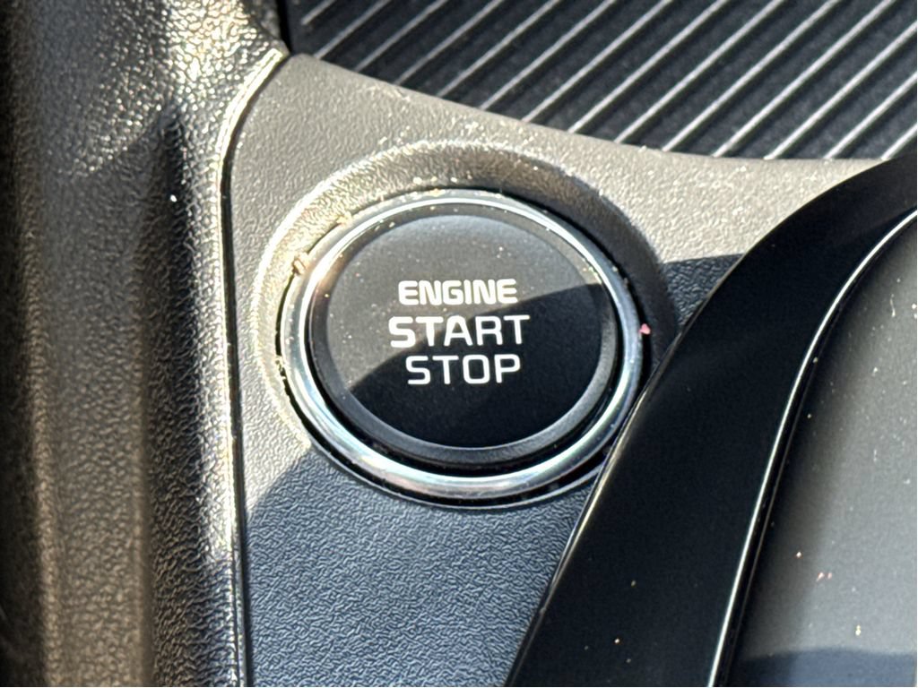 Used 2025 Kia K4 FWD image 18