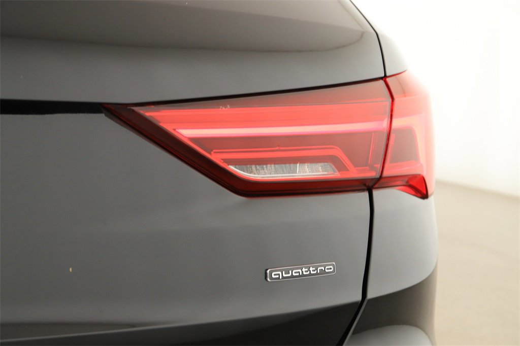 Certified 2024 Audi Q3 2.0T Premium Plus image 30