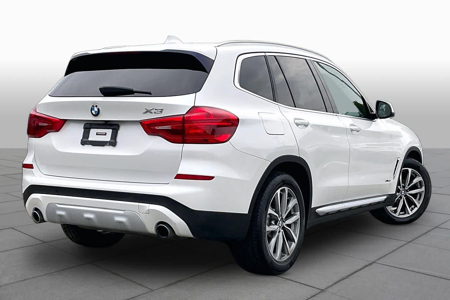 Used 2018 BMW X3 xDrive30i AWD/4WD image 12
