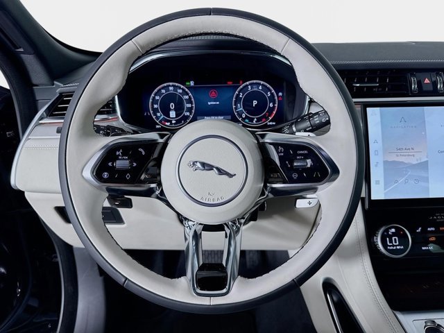 Used 2026 Jaguar F-PACE R-Dynamic S AWD/4WD image 12