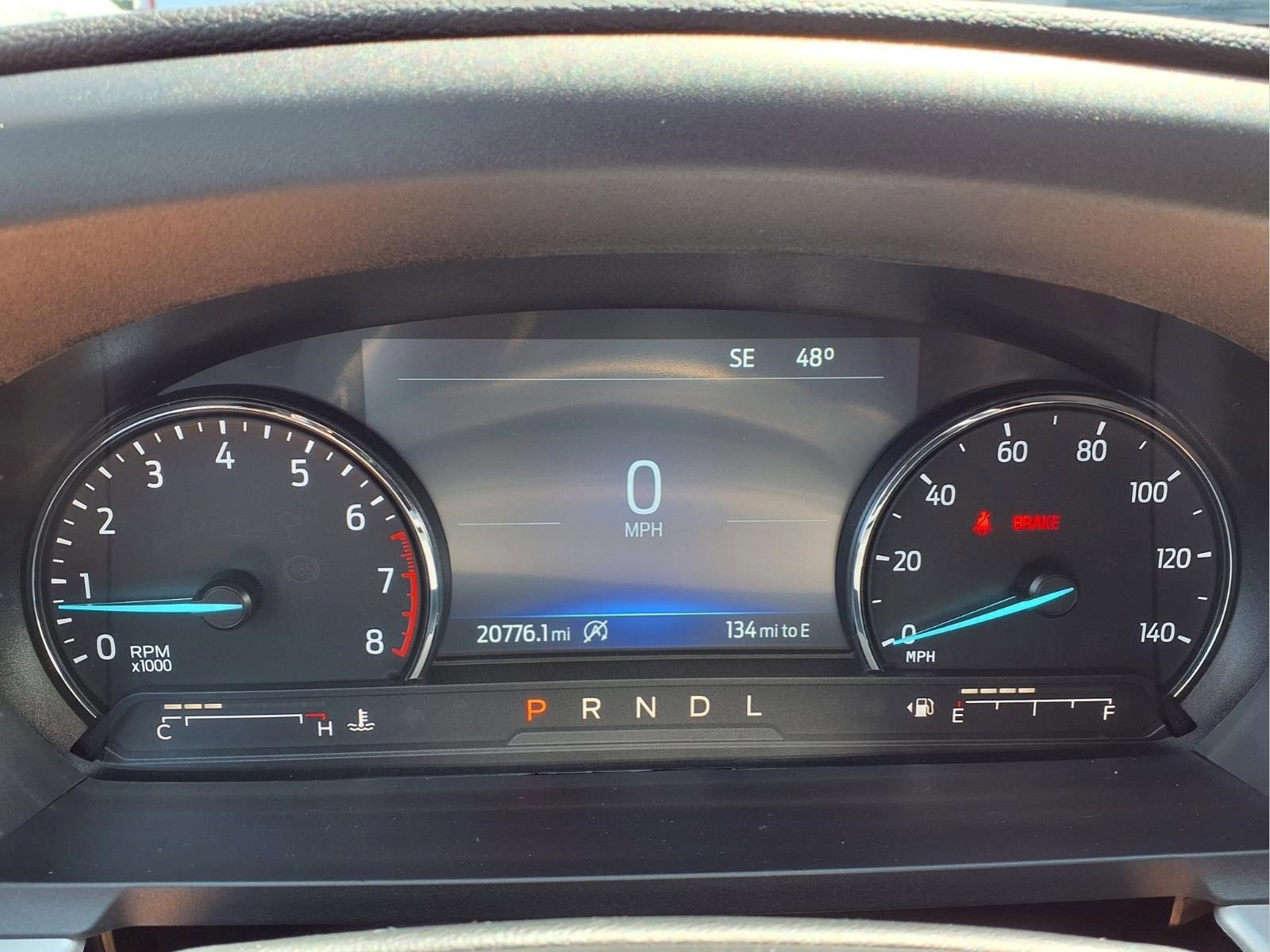 Used 2024 Ford Explorer XLT w/ Equipment Group 202A AWD/4WD image 16