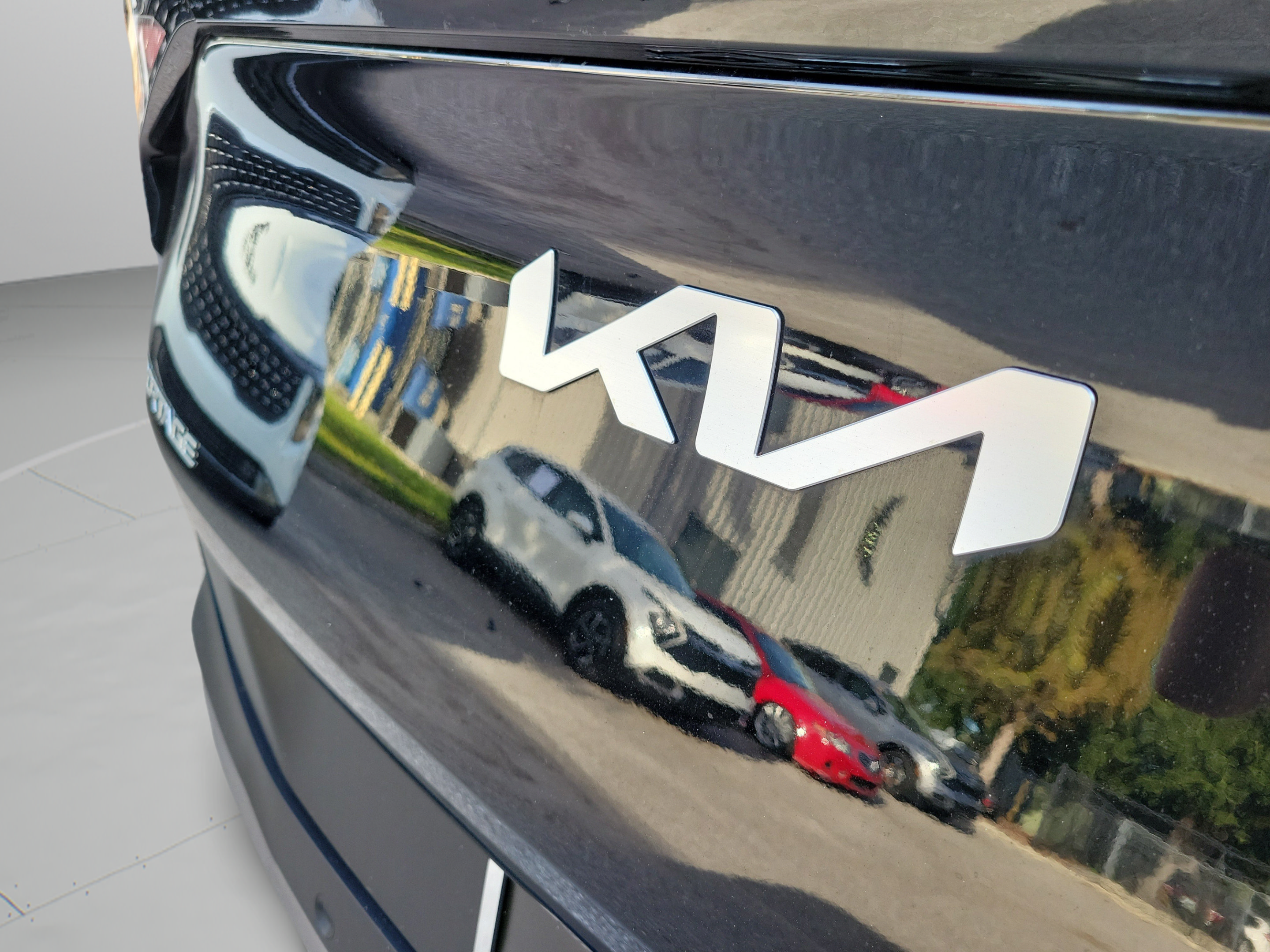 Certified 2026 Kia Sportage LX FWD image 30