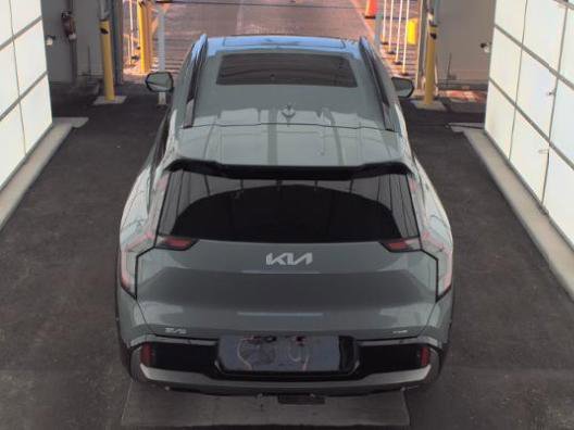 Certified 2024 Kia EV9 GT-Line image 6