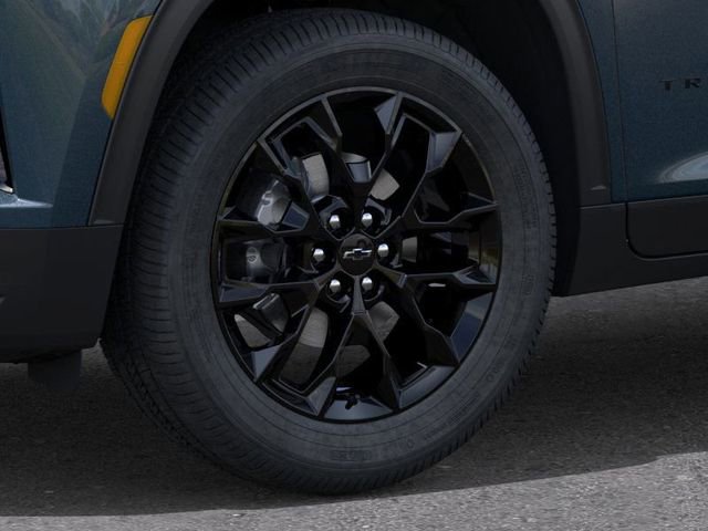 Certified 2026 Chevrolet Traverse LT w/ Midnight/Sport Edition image 9