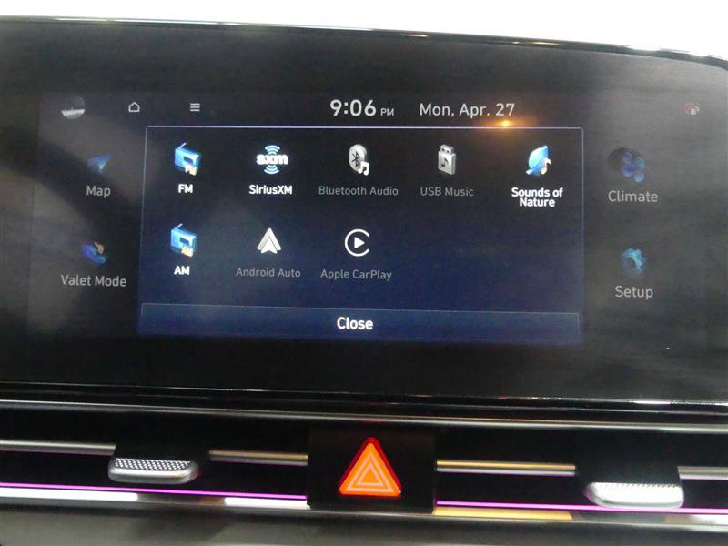 Used 2024 Hyundai Elantra SEL FWD image 44