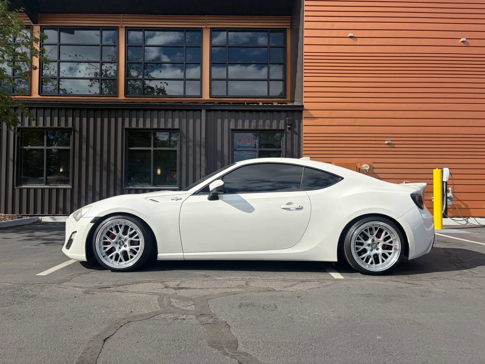 Used 2015 Scion FR-S RWD image 2