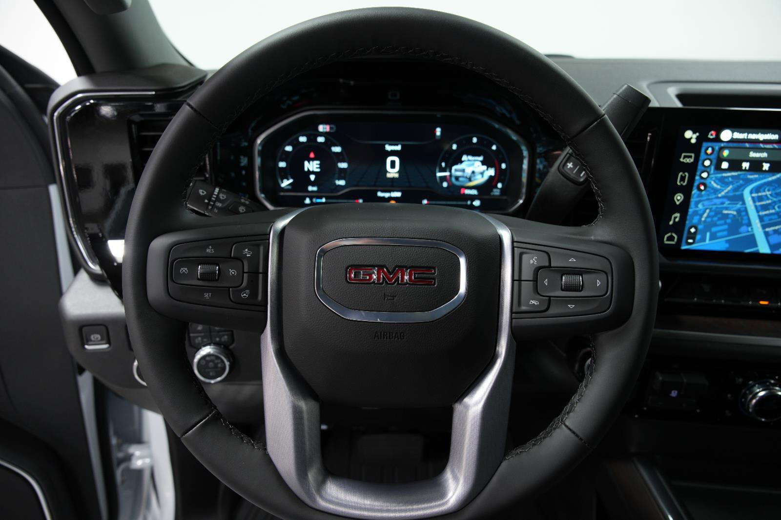 New 2025 GMC Sierra 2500 SLT w/ SLT Premium Package image 31