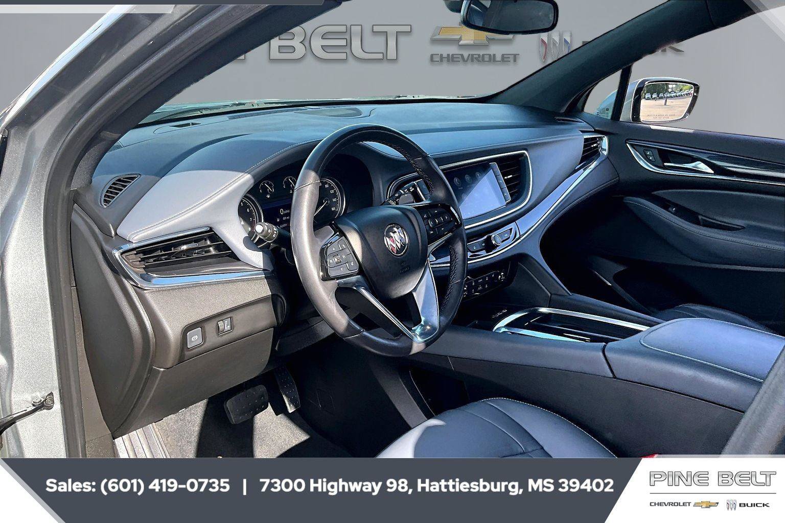 Used 2023 Buick Enclave Essence w/ Experience Buick Package FWD image 12