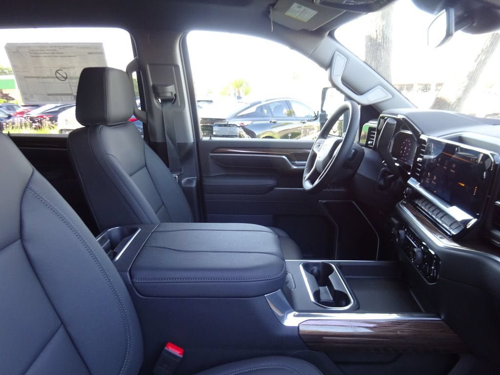 New 2026 Chevrolet Silverado 3500 LT w/ Trail Boss Package AWD/4WD image 16