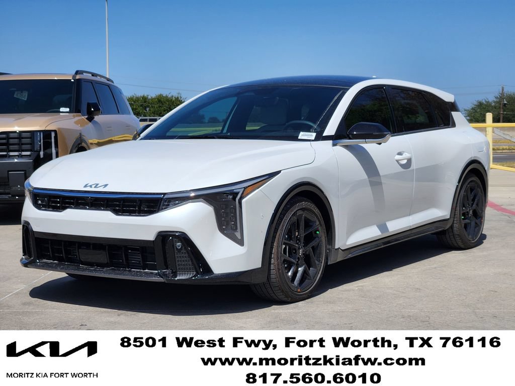 New 2026 Kia K4 GT-Line Turbo FWD image 2