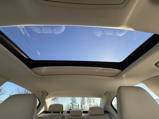 Used 2014 Acura RLX w/ Technology Package image 19