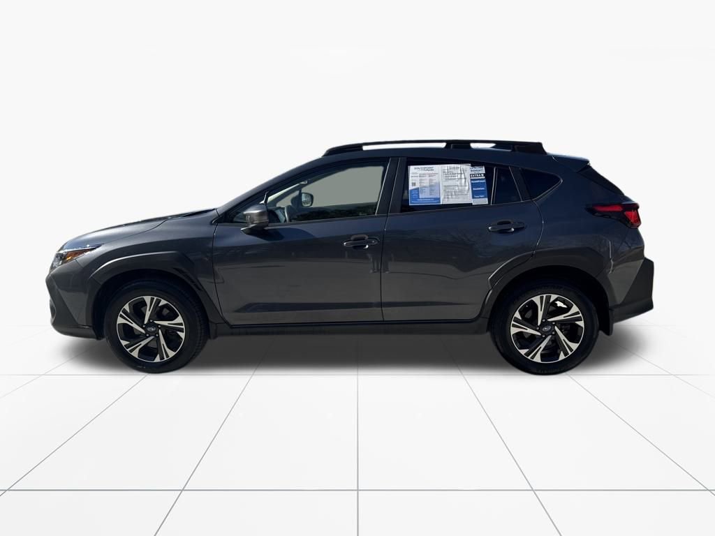Used 2024 Subaru Crosstrek 2.0i Premium image 5