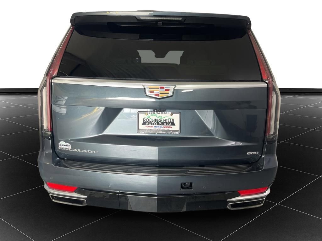 Used 2021 Cadillac Escalade Premium Luxury Platinum AWD/4WD image 4