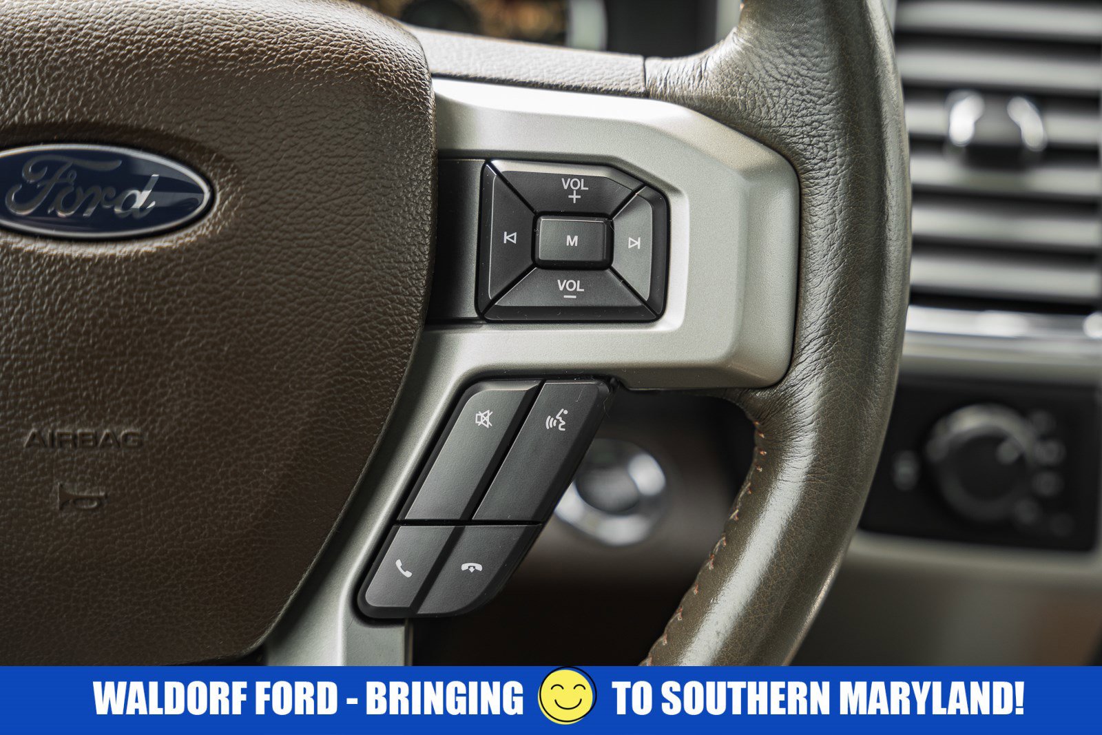 Used 2015 Ford F150 King Ranch w/ Equipment Group 601A Luxury image 39