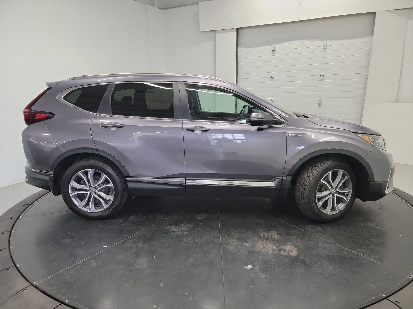 Used 2020 Honda CR-V Touring image 11