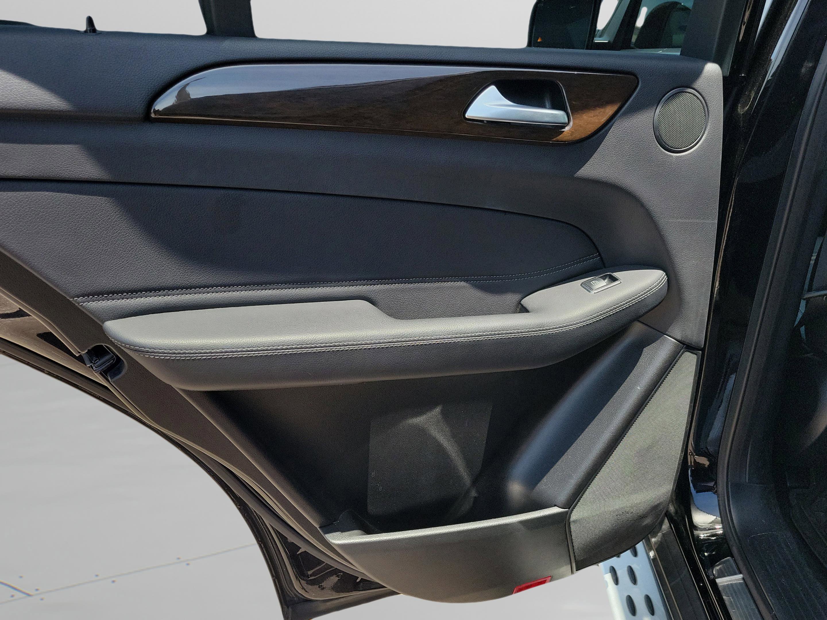 Used 2018 Mercedes-Benz GLE 350 image 7