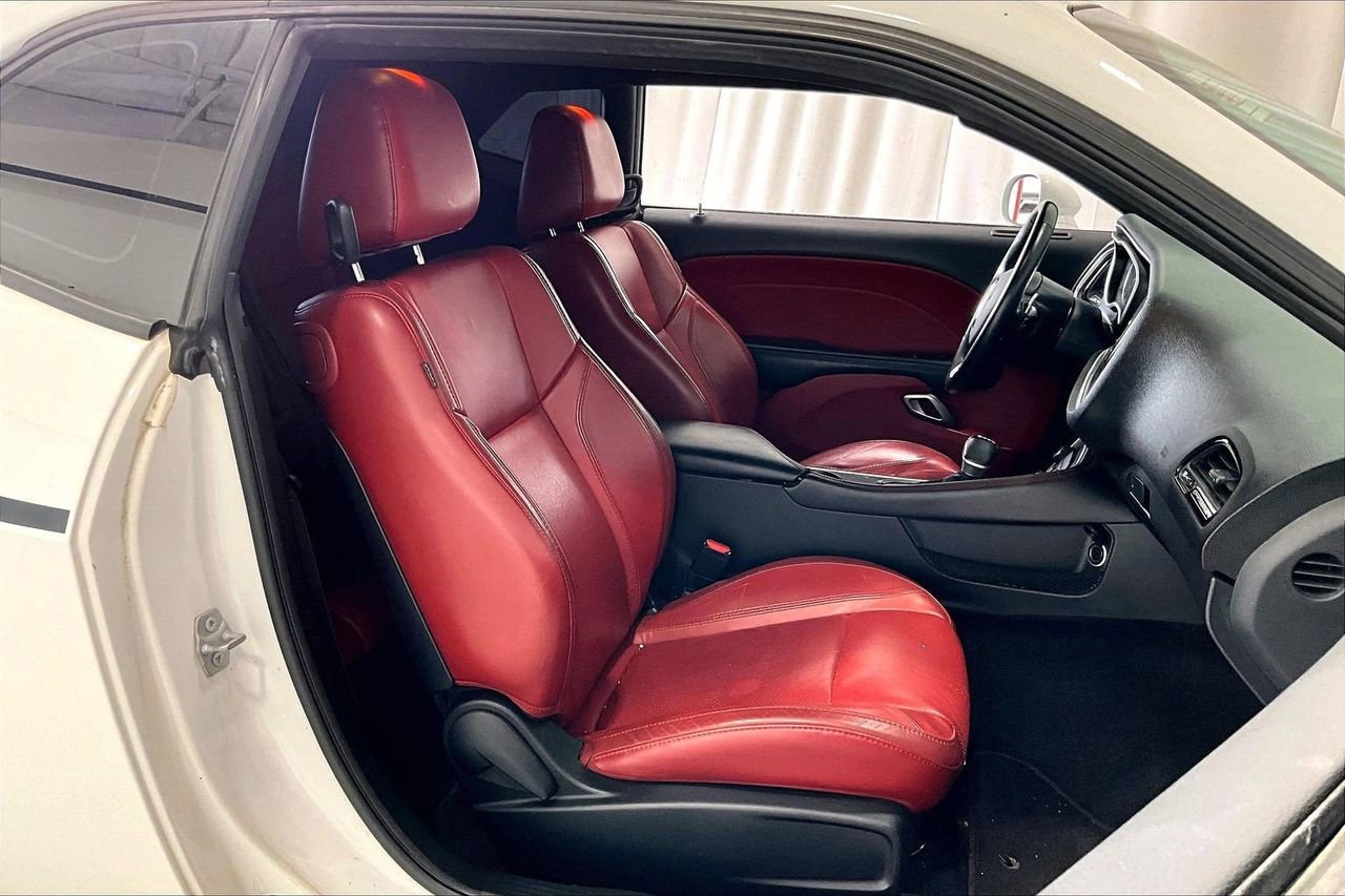 Used 2018 Dodge Challenger GT image 16