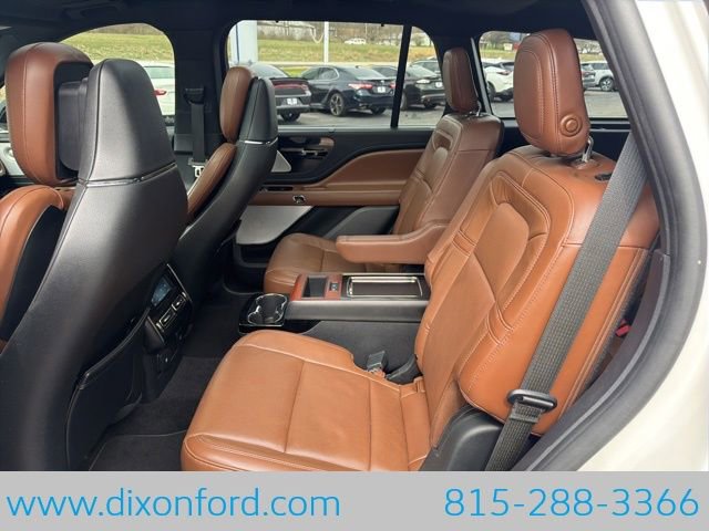 Used 2020 Lincoln Aviator Reserve w/ Equipment Group 202A AWD/4WD image 26