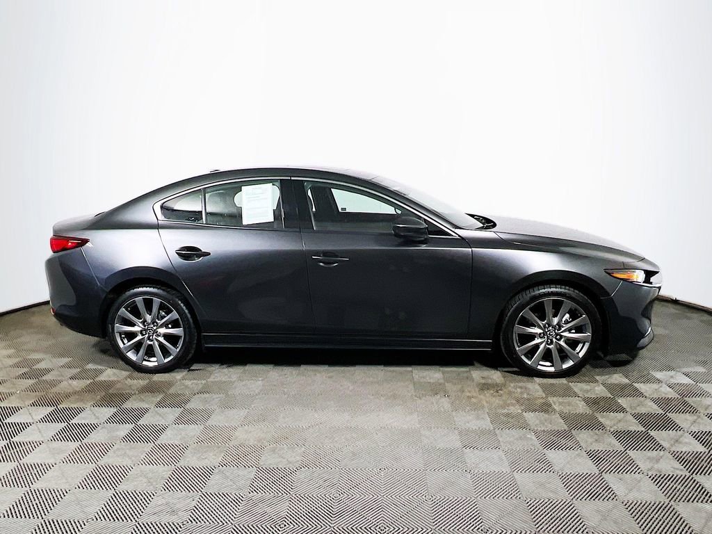 Used 2022 MAZDA MAZDA3 s image 8