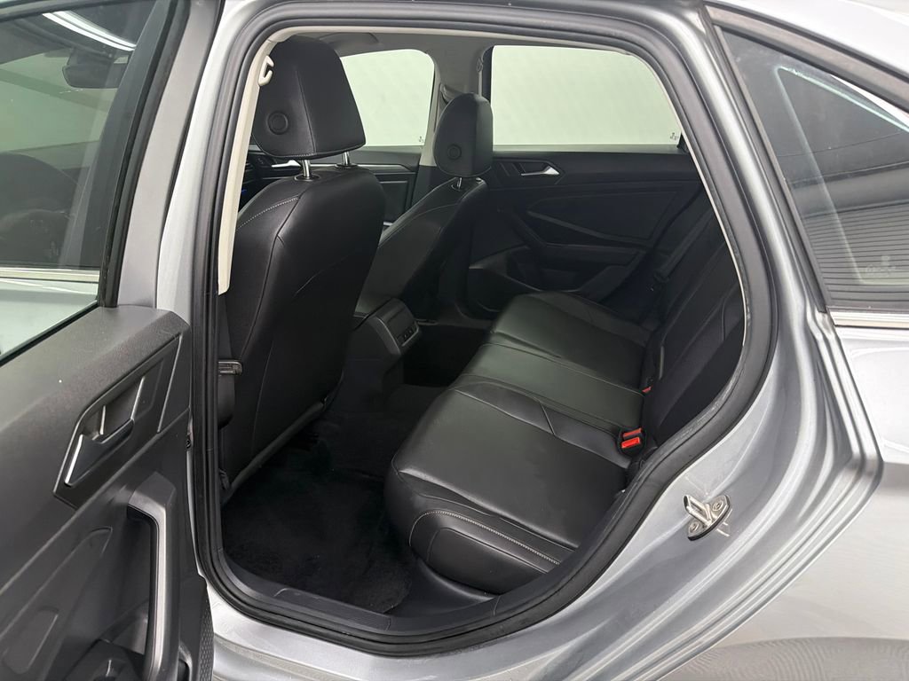 Used 2020 Volkswagen Jetta SEL FWD image 20