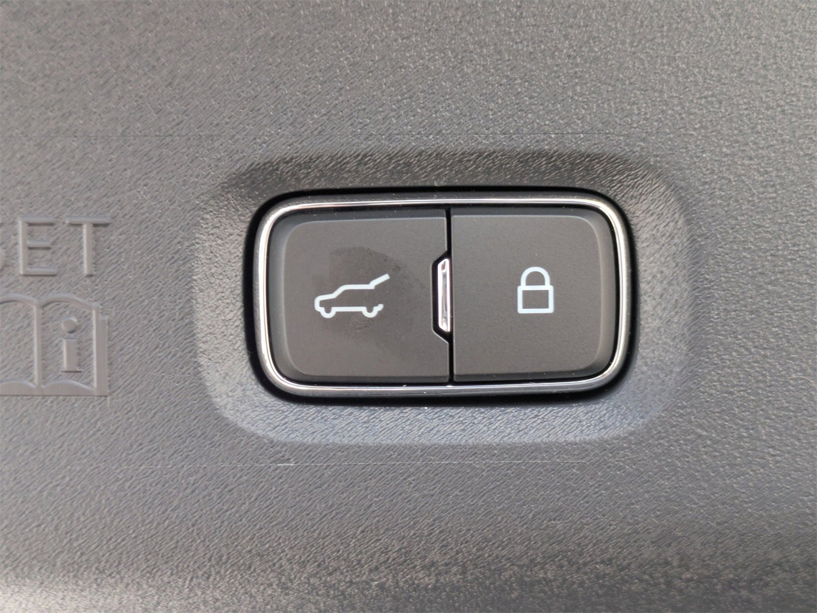 New 2025 Ford Expedition King Ranch image 16