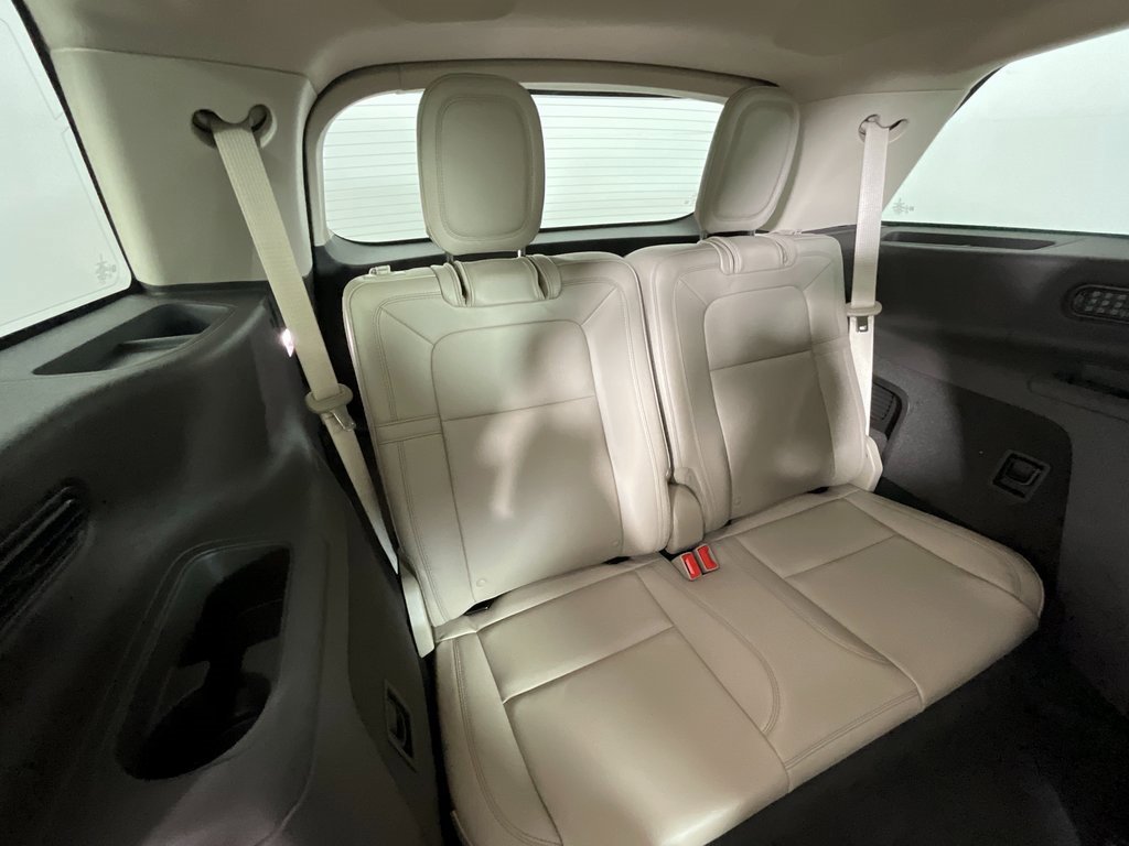 Certified 2024 Lincoln Aviator Reserve w/ Jet Package image 24
