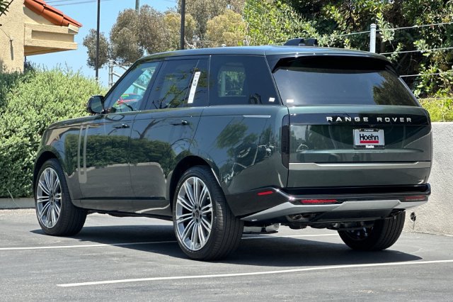 New 2026 Land Rover Range Rover SE AWD/4WD image 3