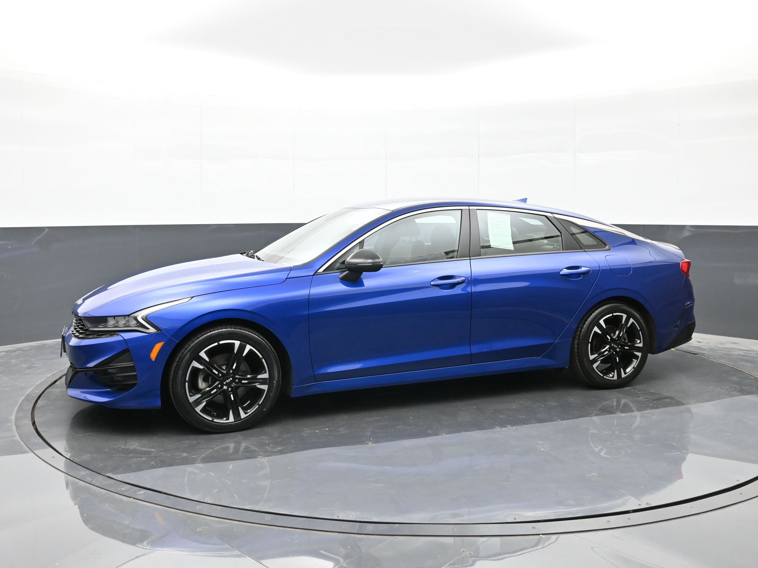 Used 2023 Kia K5 GT-Line AWD/4WD image 5